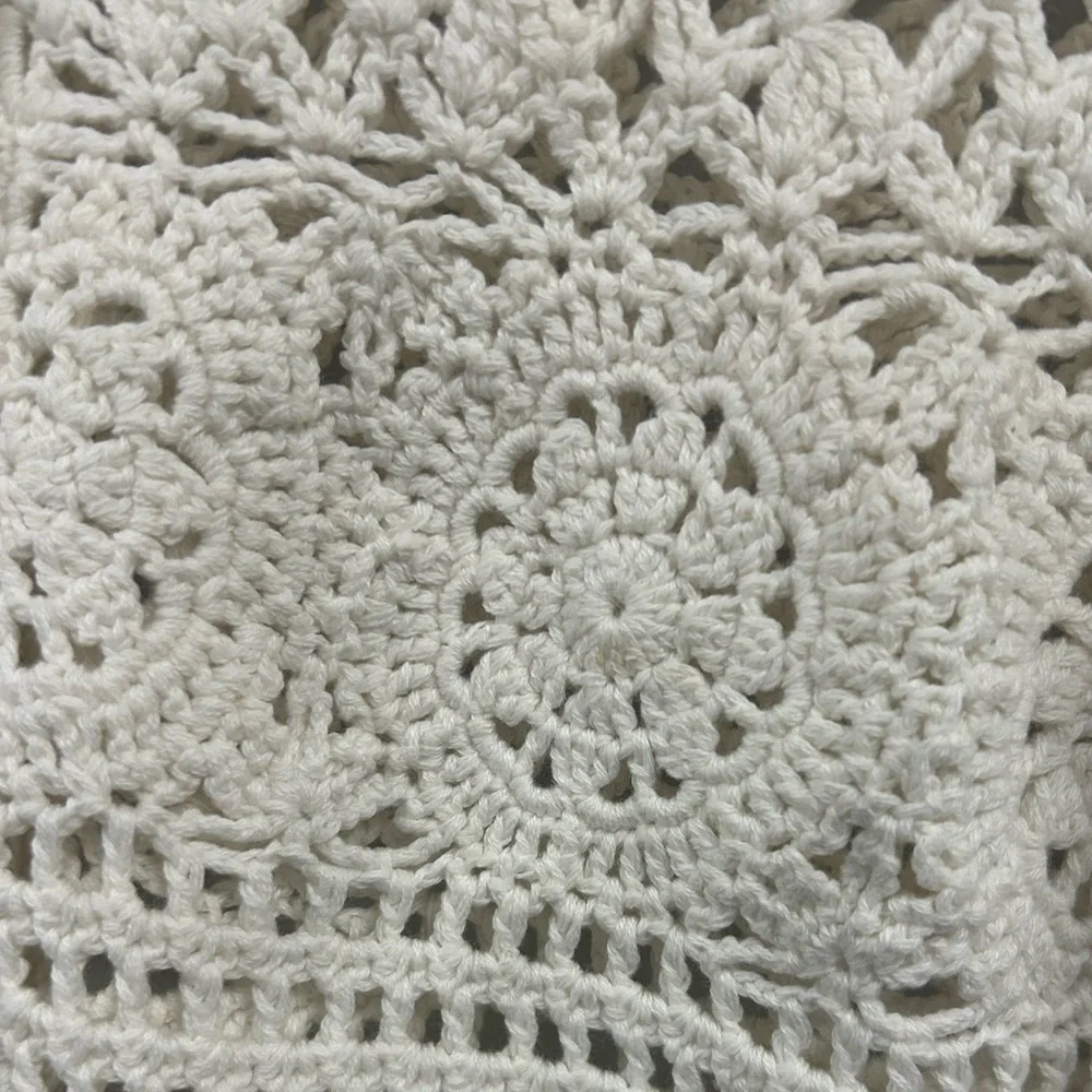 Lucky Brand Cream colored crocheted open knit button-back sweater. Size S - Picture 4 of 7